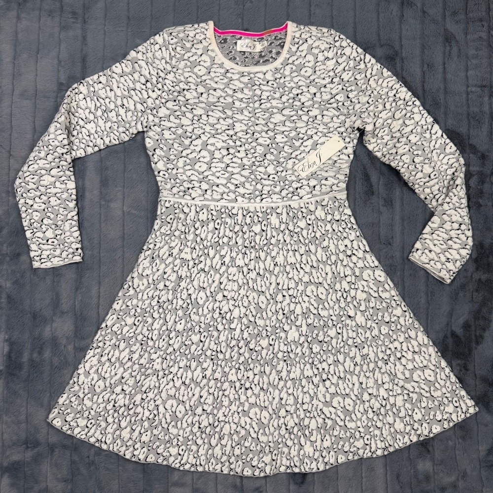 Eliza J Grey White Leopard Print Fit Flare Sweater Dress EJ6M3168 Medium NEW